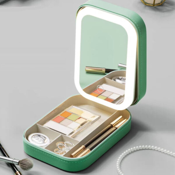 Integrated Makeup Storage Box With Light-Filling Mirror